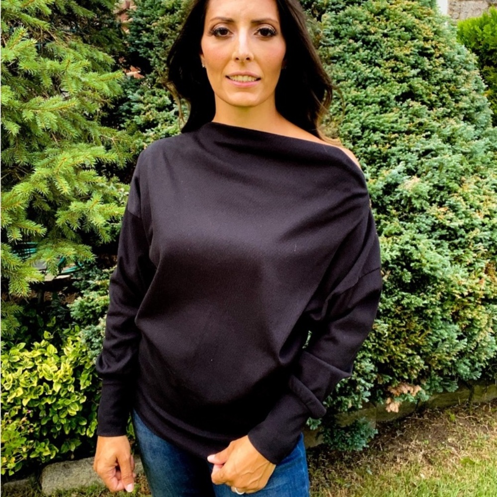 Hayden One‎ Off Shoulder Zippered Top Ribbed Long Sleeve